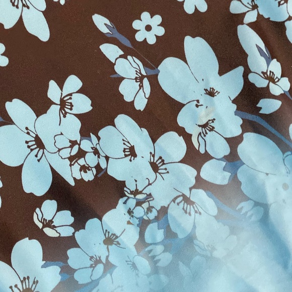 Plus size tankini top size 18W black & blue flowy material built in bra swimwear - Picture 2 of 6